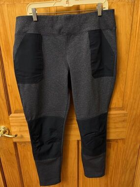 Carhartt Charcoal Gray Active Leggings with Black Panels XL